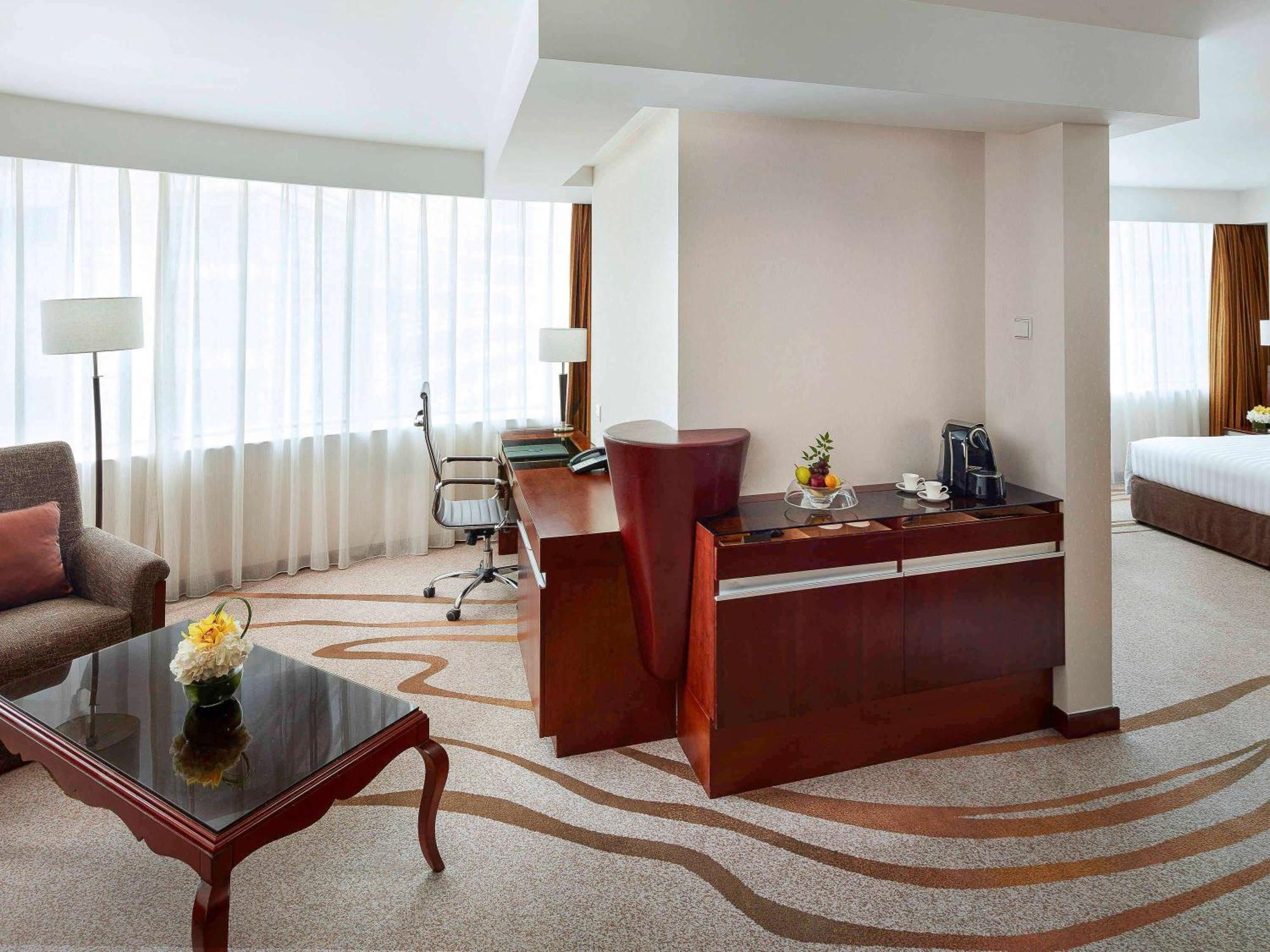 Pullman Shanghai Central - In Xintiandi & Yu Garden Area Zewnętrze zdjęcie